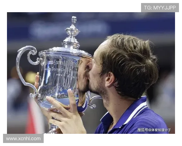 网球世界聚焦：全球顶尖选手争夺大满贯冠军，赛事精彩纷呈